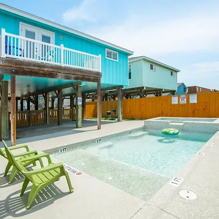 Boogie Board Bungalow - Pet Friendly! Private Pool!